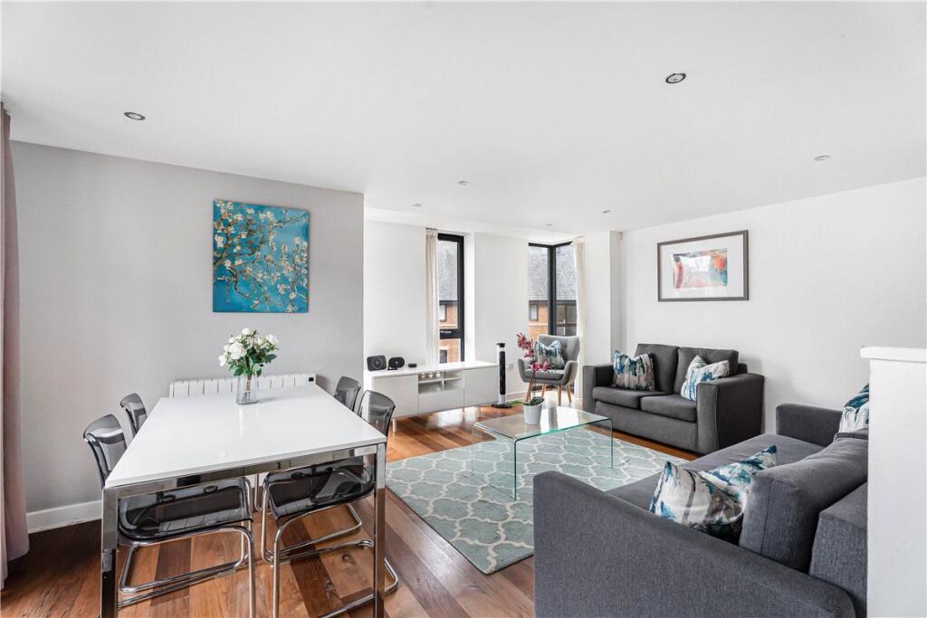Main image of property: Woodin's Way, Oxford, Oxfordshire, OX1