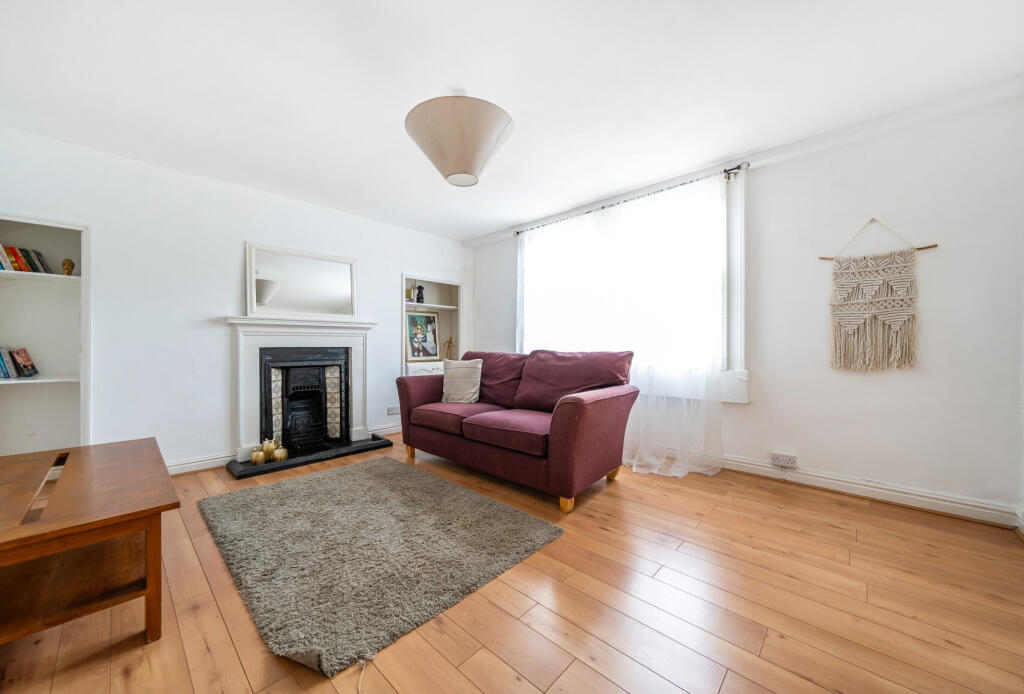 Main image of property: Walcot Buildings, Bath, Somerset, BA1