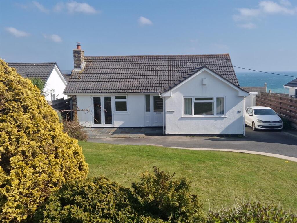 3-bed detached on Roseland Peninsula, £675,000