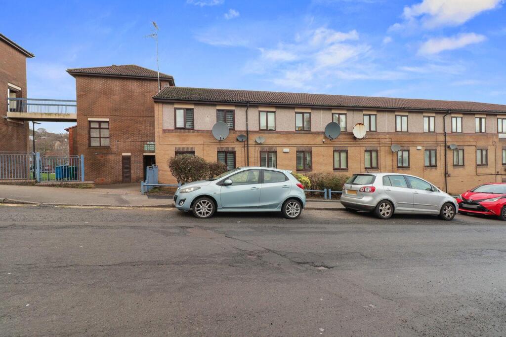 Main image of property: Oxford Street, Upperthorpe, S6