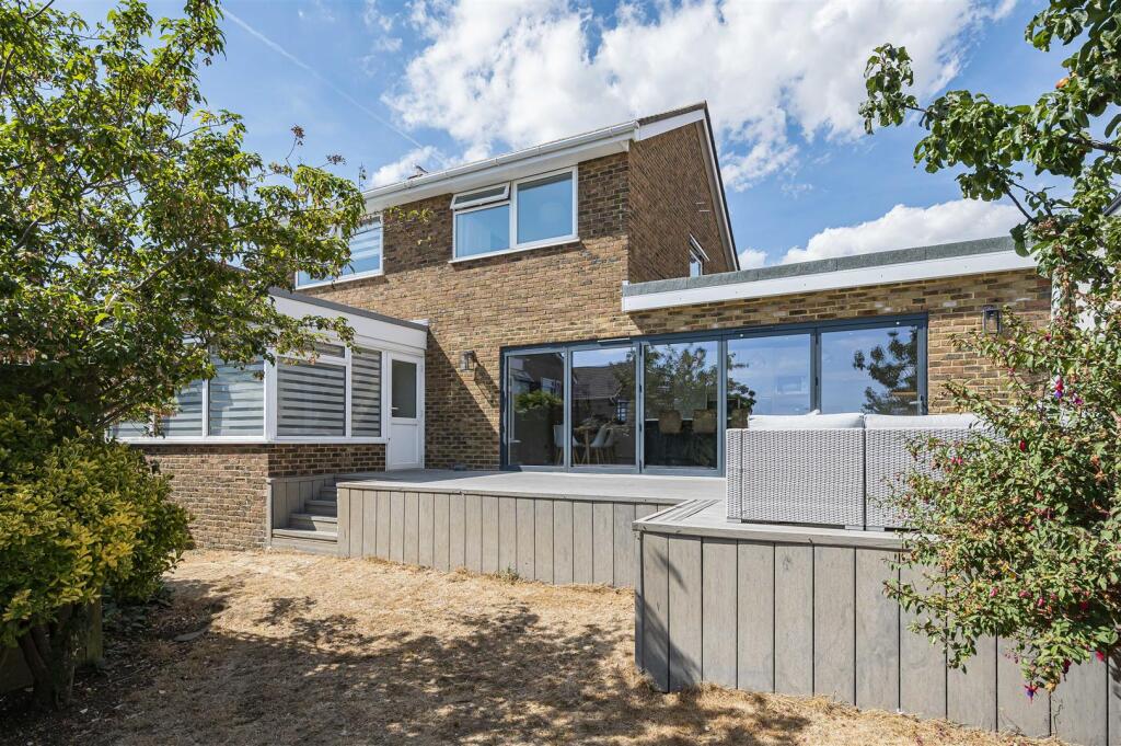 Homefield Road, Seaford photo 2