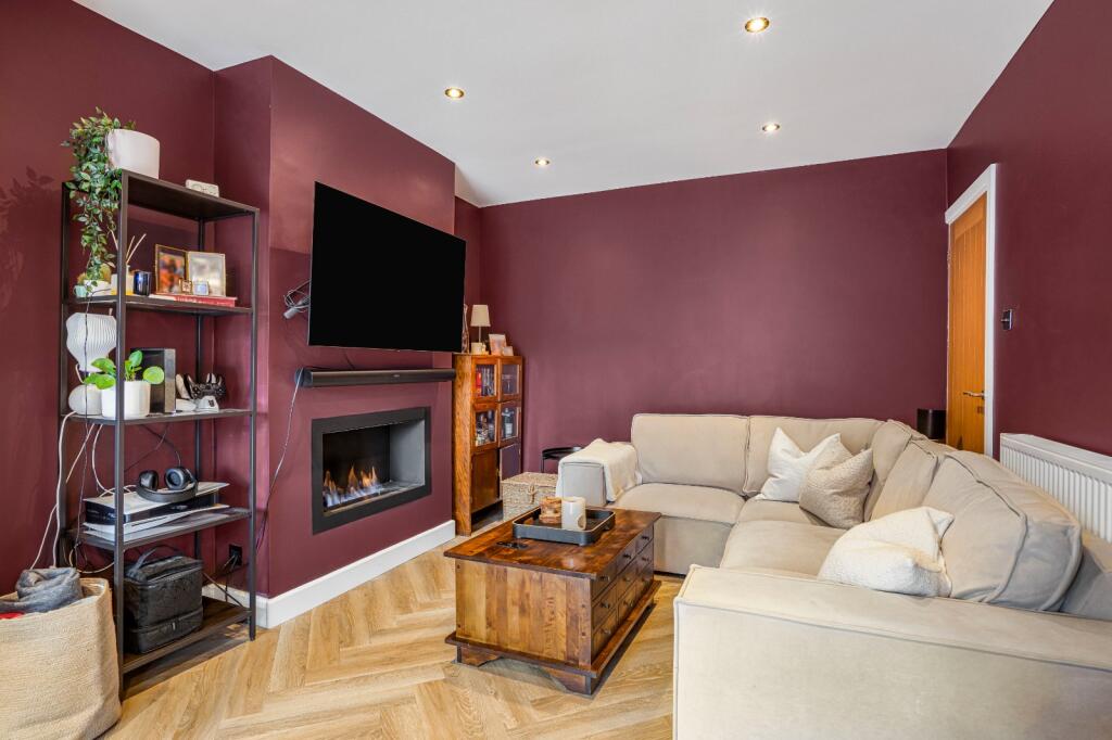 House in Leamington Spa, Lillington, Royal Leamington Spa - View 3