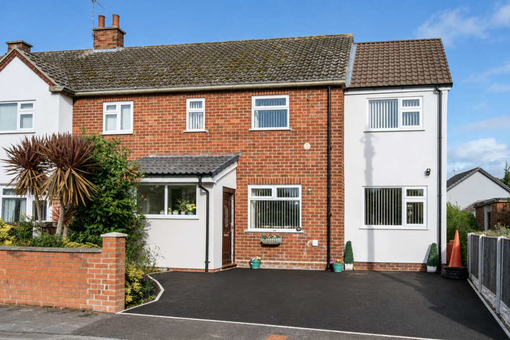 Cornwall Road, Shotton, Deeside, CH5 1NN, Deeside