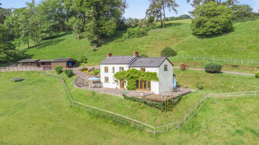 Main image of property: Ganarew, Monmouth
