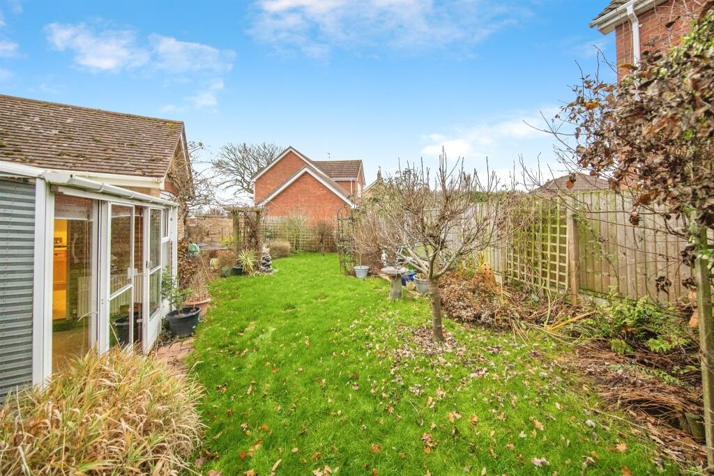 Mayfield, Leavenheath, Colchester photo 4