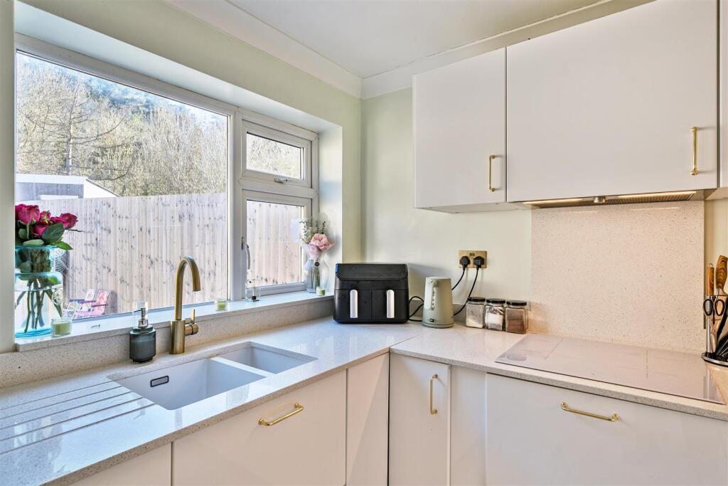 Additional image 7 of Stoneable Road, Radstock