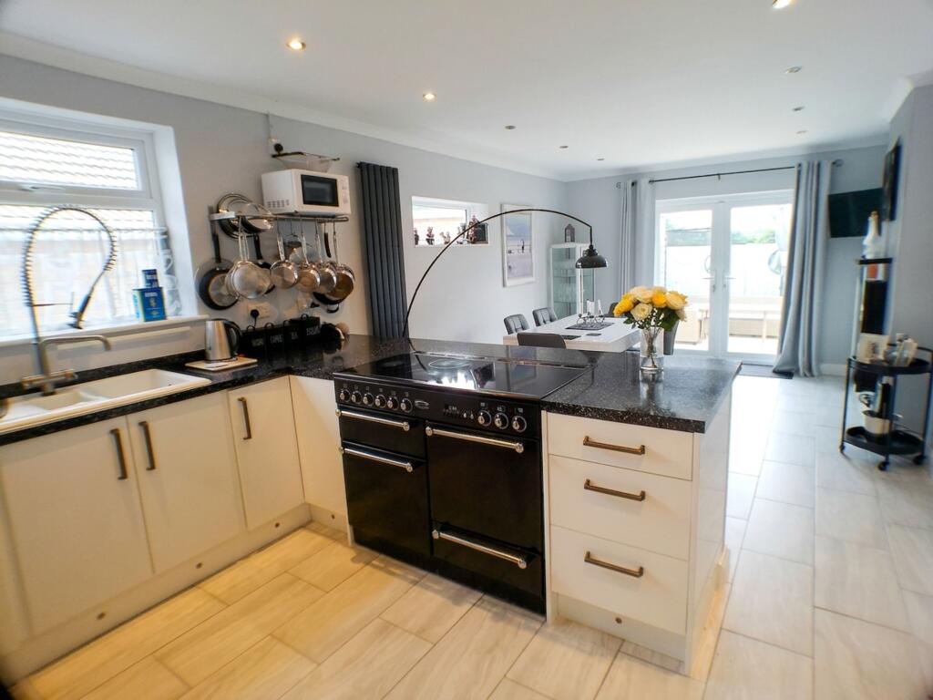 House in Nottingham - View 5
