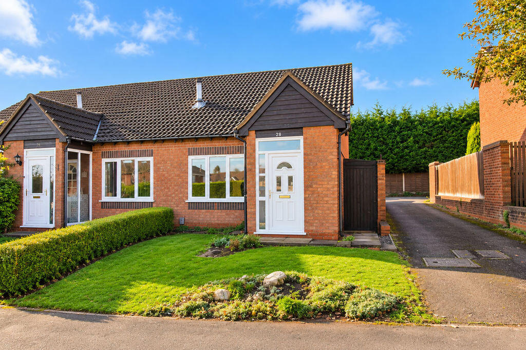 1-bed house on Curlew Close, Boley Park, Lichfield, £240,000