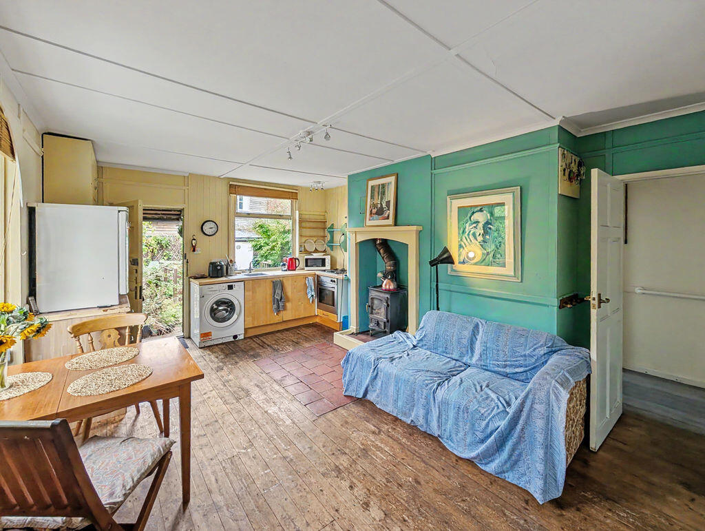 Blakemores Bank, Bayston Hill, Shrewsbury, Shropshire, SY3 0ED photo 3