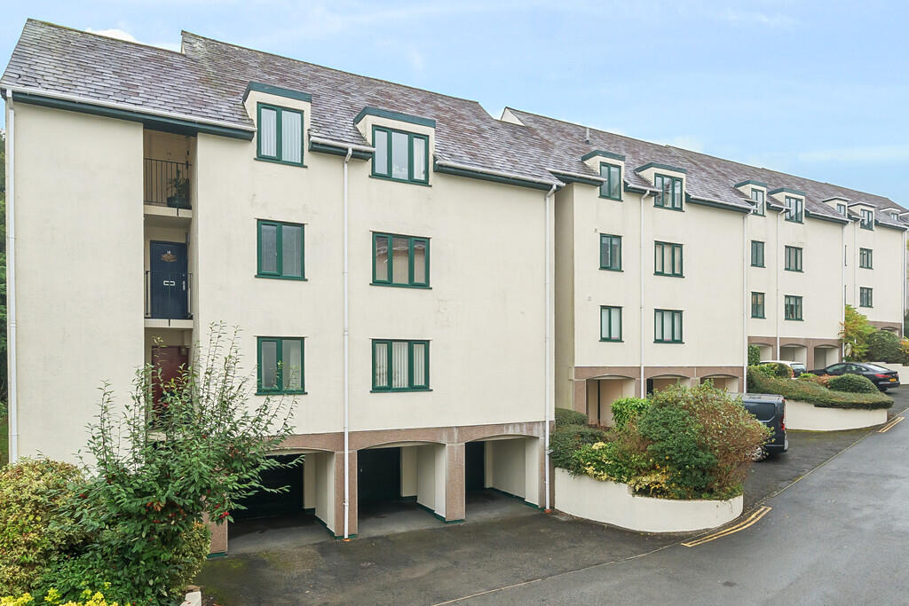 12A Quarry Rigg, Bowness On Windermere, Cumbria, LA23 3DT photo 4