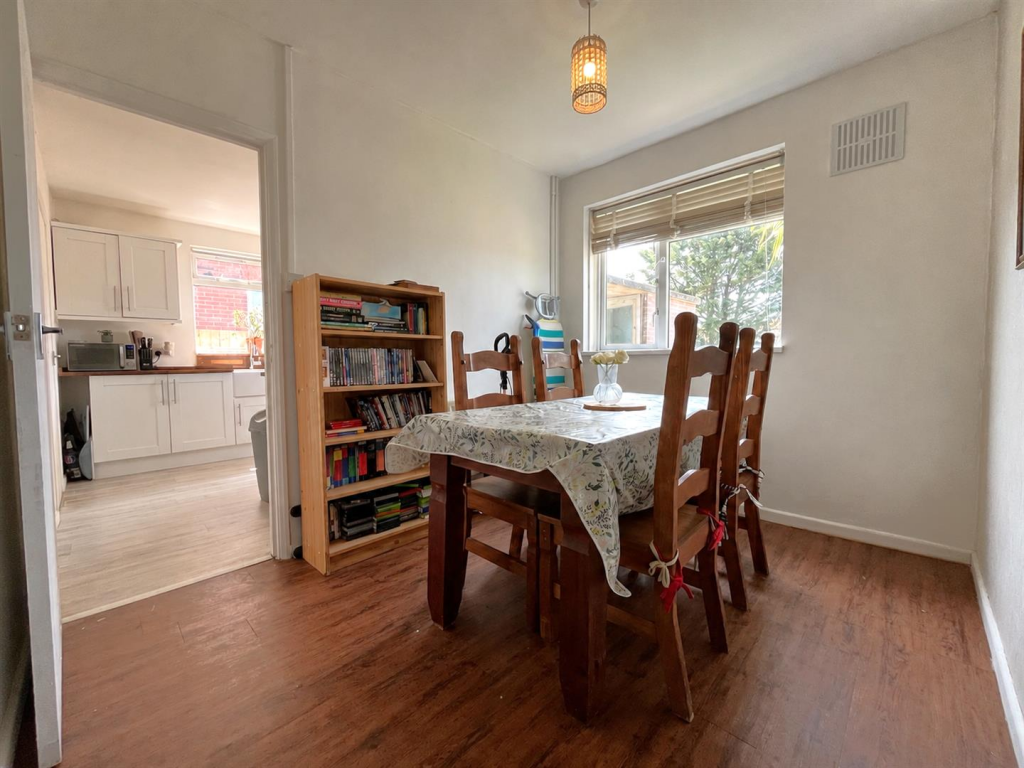 House in Weymouth, Southlands - View 6