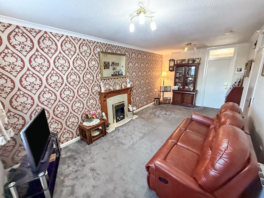 26, Upland Drive, Markfield, LE67 photo 2