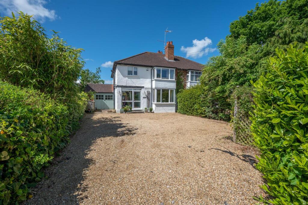 Main image of property: Stratford Road, Wootton Wawen, Henley-In-Arden