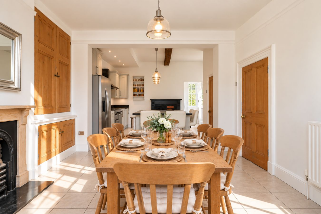 House in Northampton, West Haddon - More