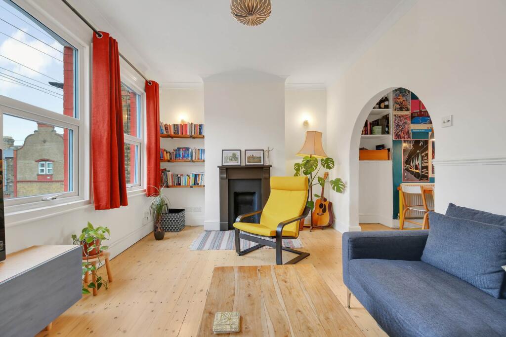 Apartment in London - View 2