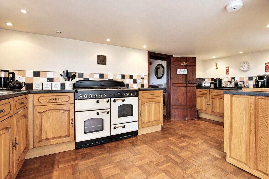 House in Fenland, Wimblington - More