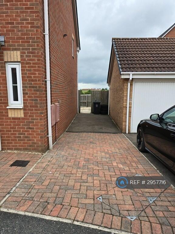 House in Leicester - View 5