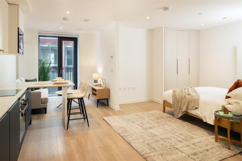 Apartment in Manchester - View 2