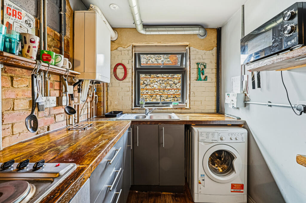 Property photo 11