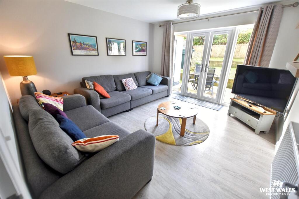 House in Swansea - View 2