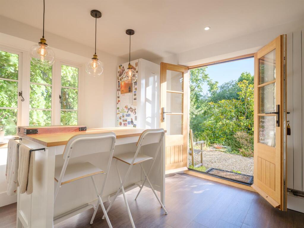 House in Chippenham, Hardenhuish, Sheldon - View 5