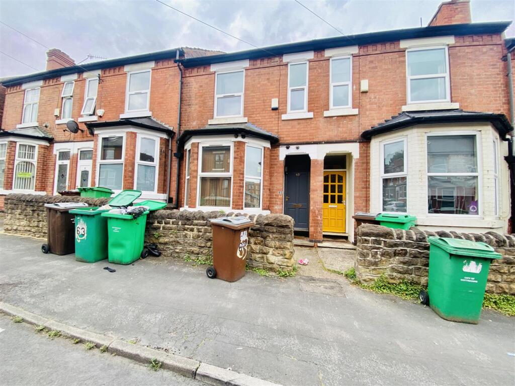 Main image of property: Kimbolton Avenue, Nottingham