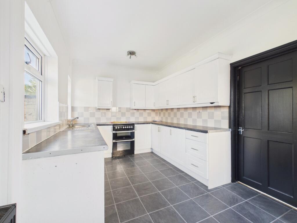 House in Hull, Marfleet - View 4