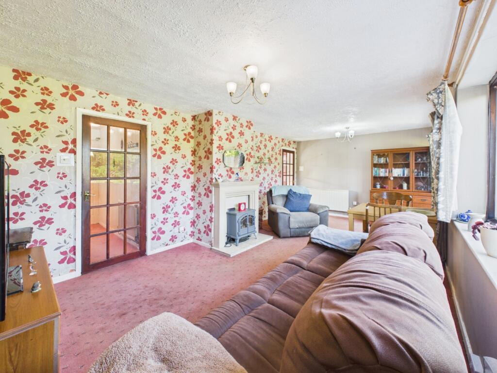 Celyn Avenue, Connah's Quay, Deeside, Flintshire, CH5 4SZ photo 4