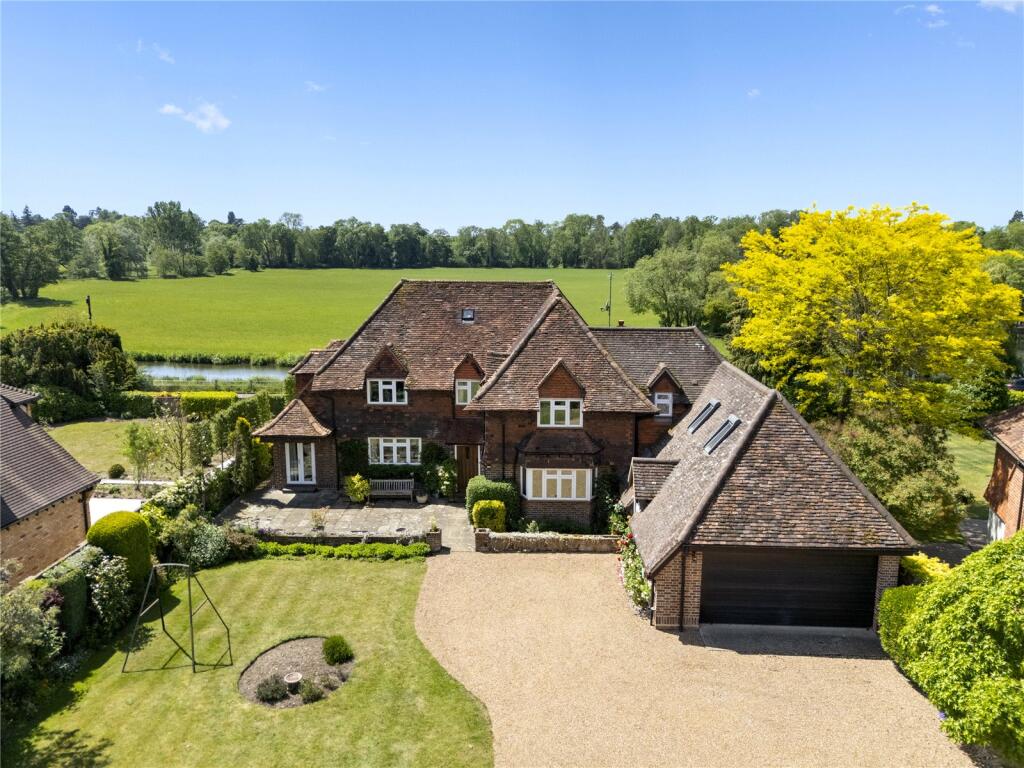Main image of property: Leigh Place, Cobham, KT11