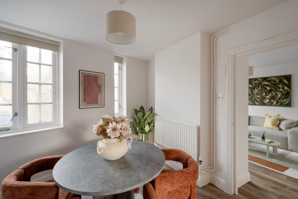 Frogmore, London, SW18 – další