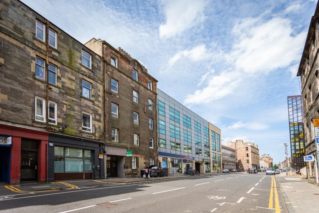 Main image of property: Causewayside, Newington, Edinburgh, EH9