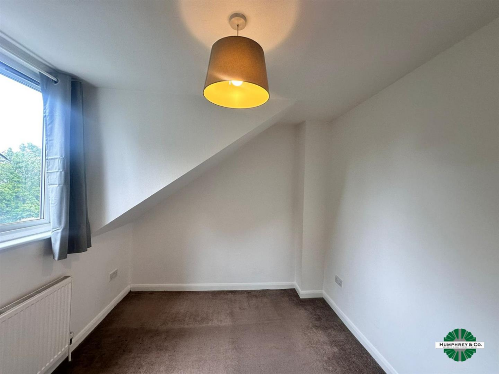2 bedroom house for rent