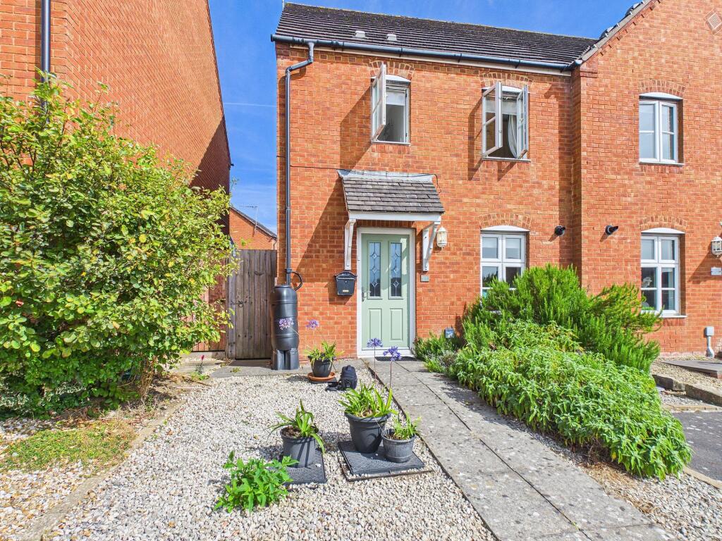 Main image of property: Maes Slowes Leyes, Rhoose, CF62