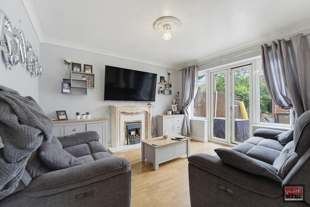 House in Twickenham - View 2