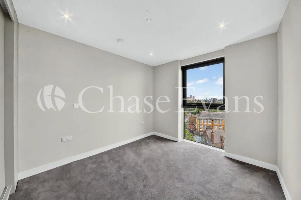 Apartment in London - More