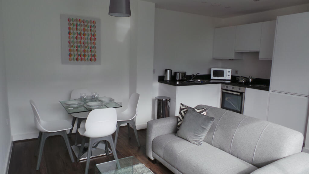 Apartment in Liverpool - View 5