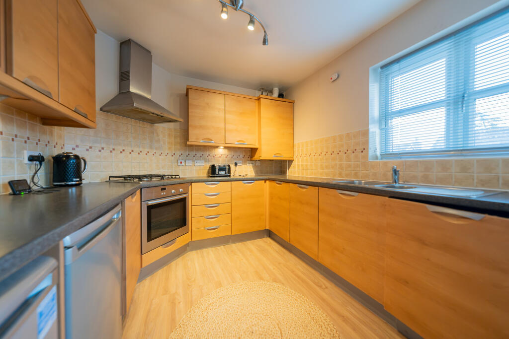 Apartment in Blaby, Thorpe Astley, Braunstone - View 5