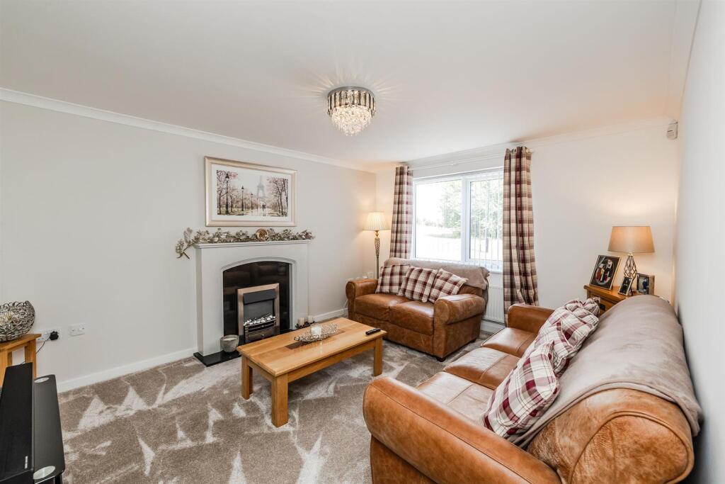 House in Newcastle upon Tyne, Elmwood Park, Middle Brunton - View 5