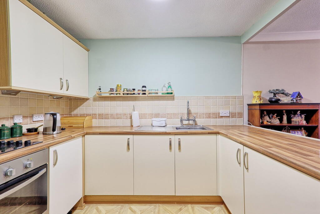 Apartment in Chelmsford - More