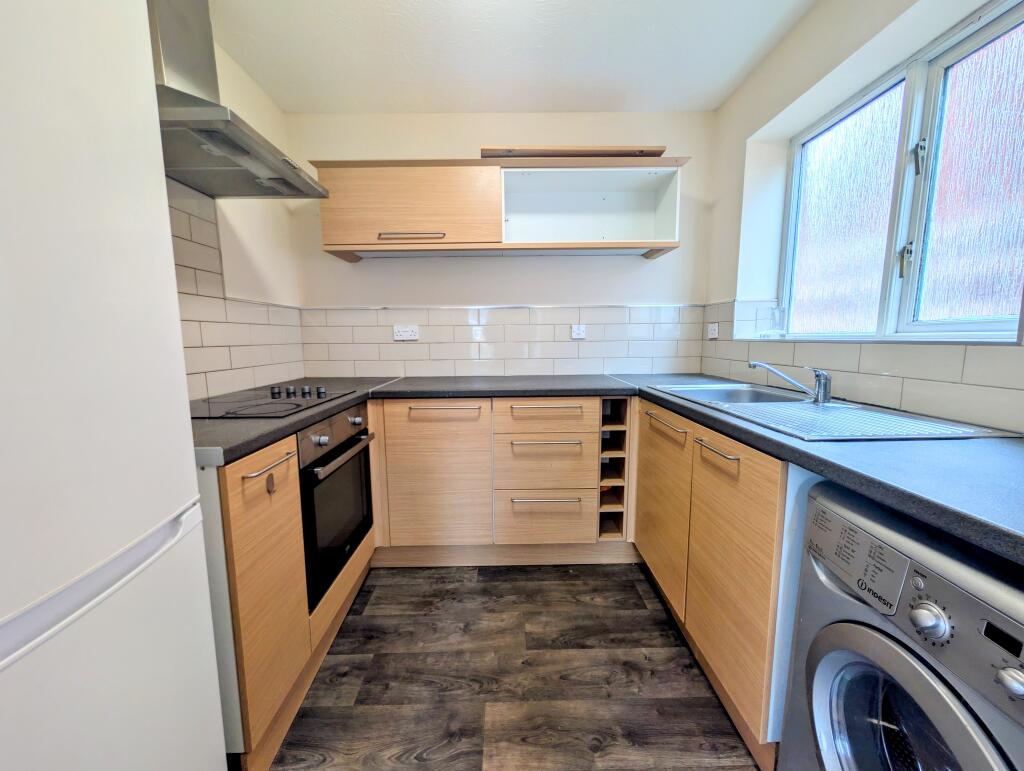 Apartment in Salford, Blackfriars, Lower Broughton - View 4
