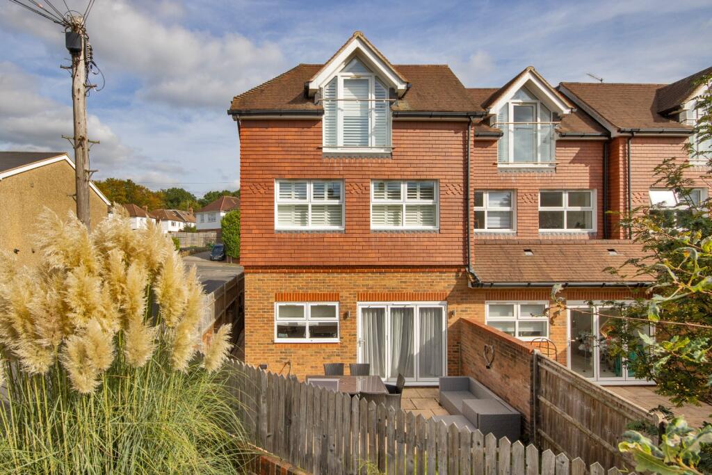 House in Sevenoaks, Kippington - View 5