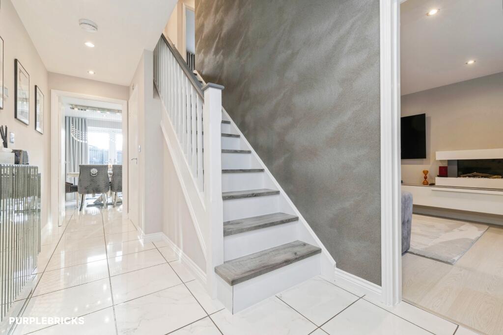 House in Sunderland, The Birches, Moorside - View 4
