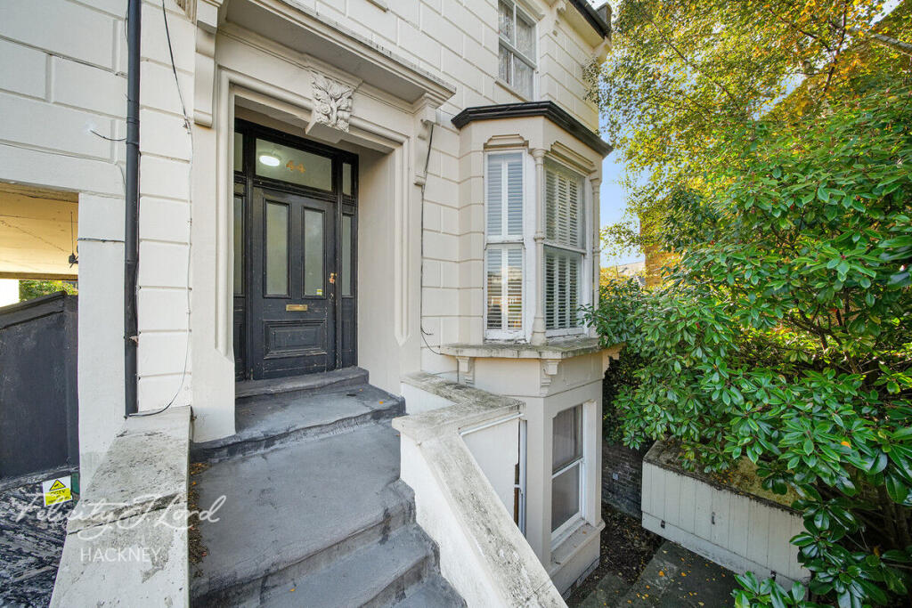 Apartment in London, Lower Clapton, Shacklewell - View 2