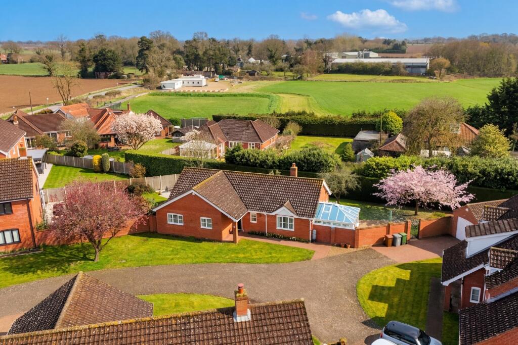 Main image of property: Oak Tree Close, Lingwood, Norwich