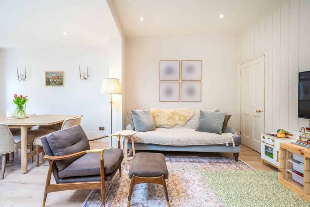 Ridgeway Road, Isleworth - View 6