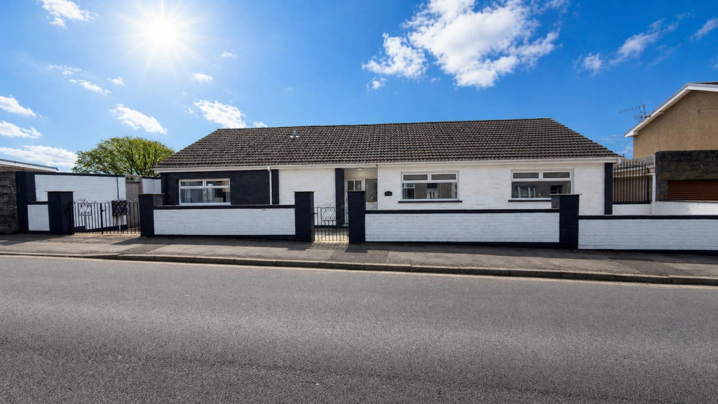Main image of property: Neville Terrace, Aberdare
