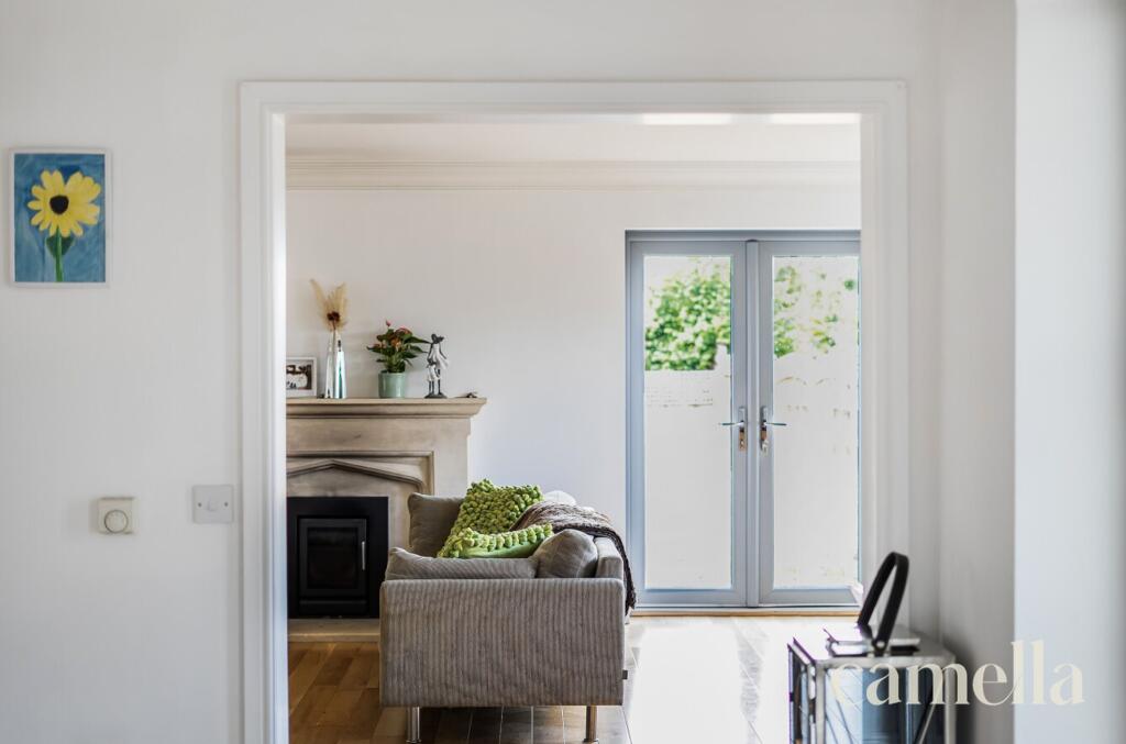 House in Swindon, Box - More