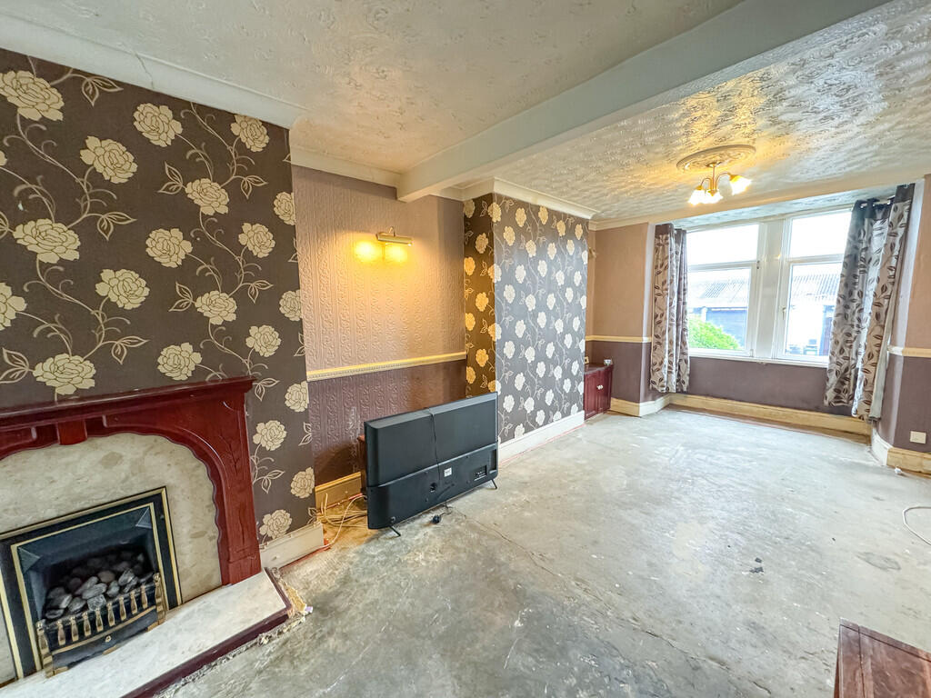 Southend Terrace, Pontlottyn, Bargoed - View 3