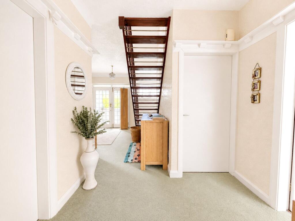 Whitehouse Lane, Heswall, Wirral, CH60 photo 3
