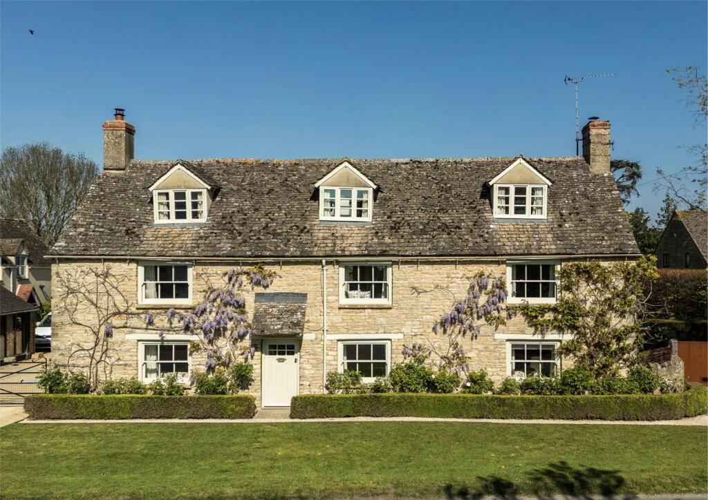 Main image of property: High Street, Standlake, Oxfordshire, OX29